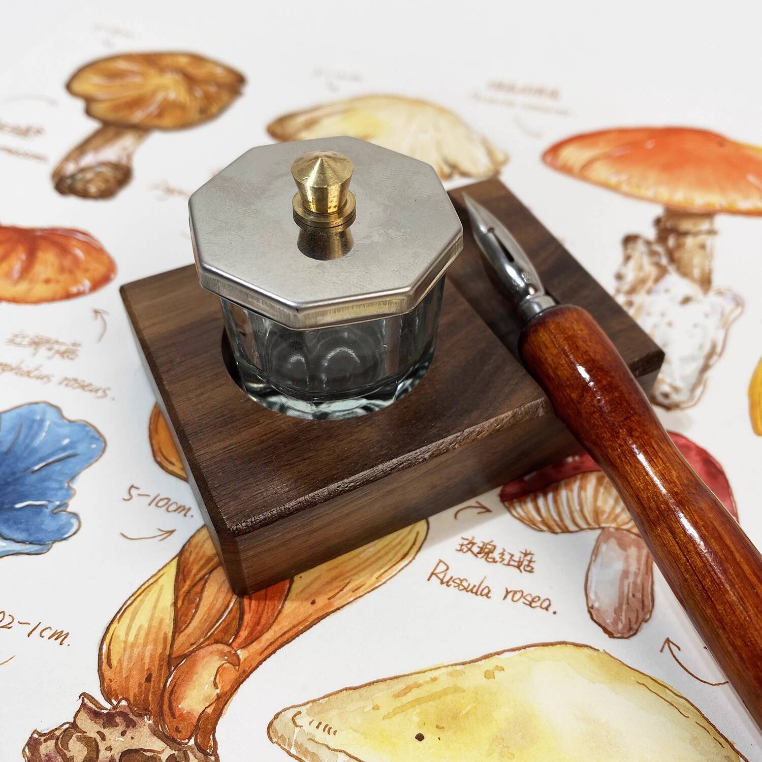 Ink Base Pen Rest Wooden Stand - Calligraphy Ink Bottle recension och pris